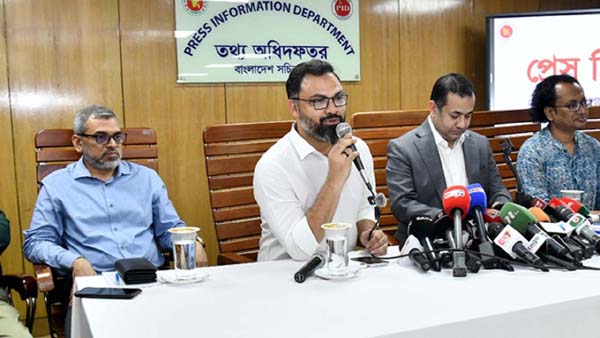 ঢাকাসহ দেশের বিভিন্ন স্পটে বড় পর্দায় দেখানো হবে বিশ্বকাপ ফুটবল: ক্রীড়া প্রতিমন্ত্রী
