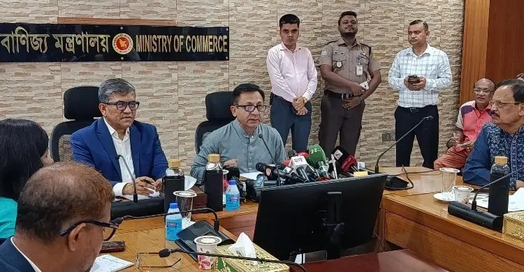 রপ্তানি আয়ের লক্ষ্যমাত্রা ৬৩.৪ বিলিয়ন ডলার