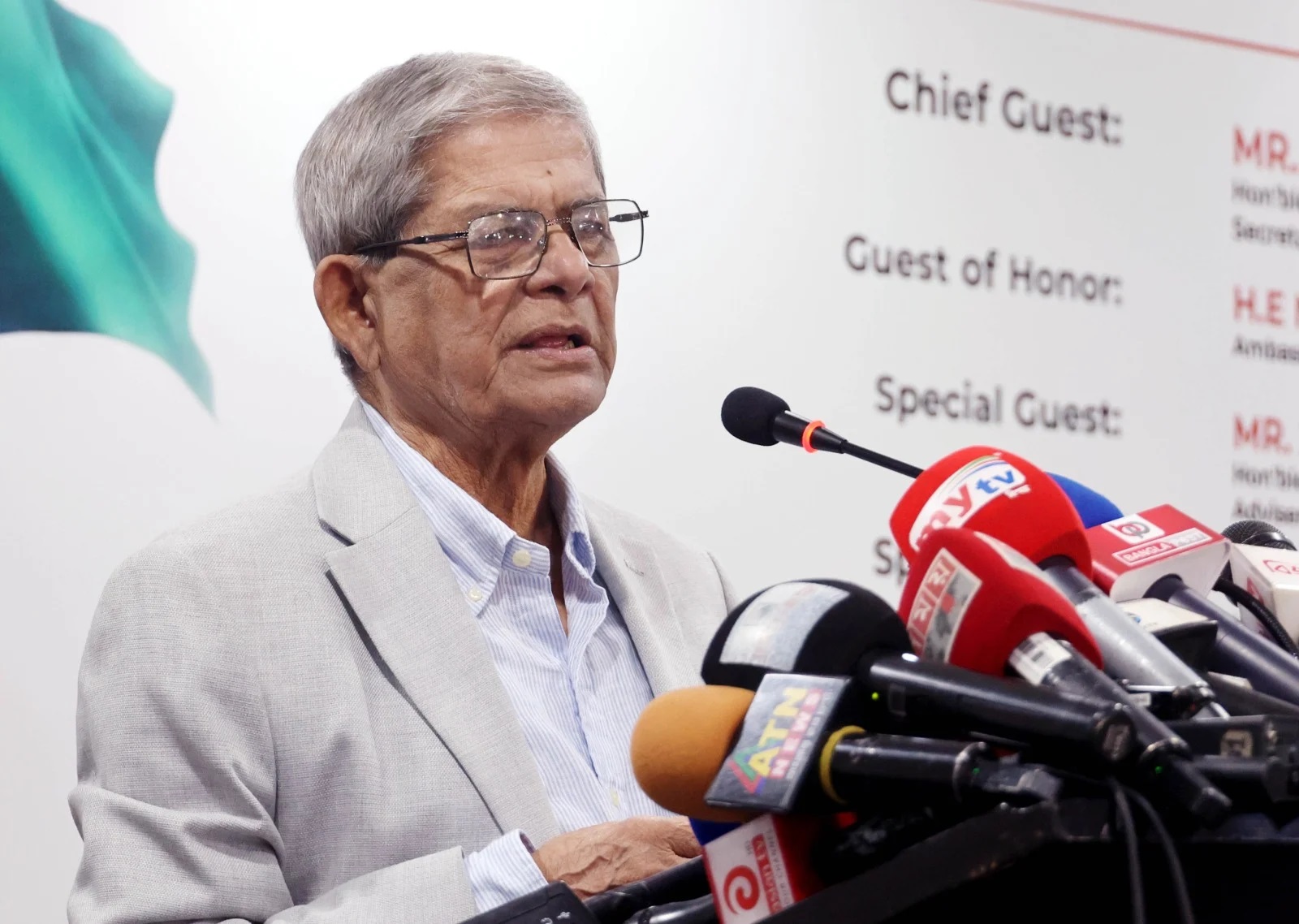 চীনের সঙ্গে জিও পলিটিকাল ও ব্যবসায়িক সম্পর্ক আরও দৃঢ় হবে : মির্জা ফখরুল