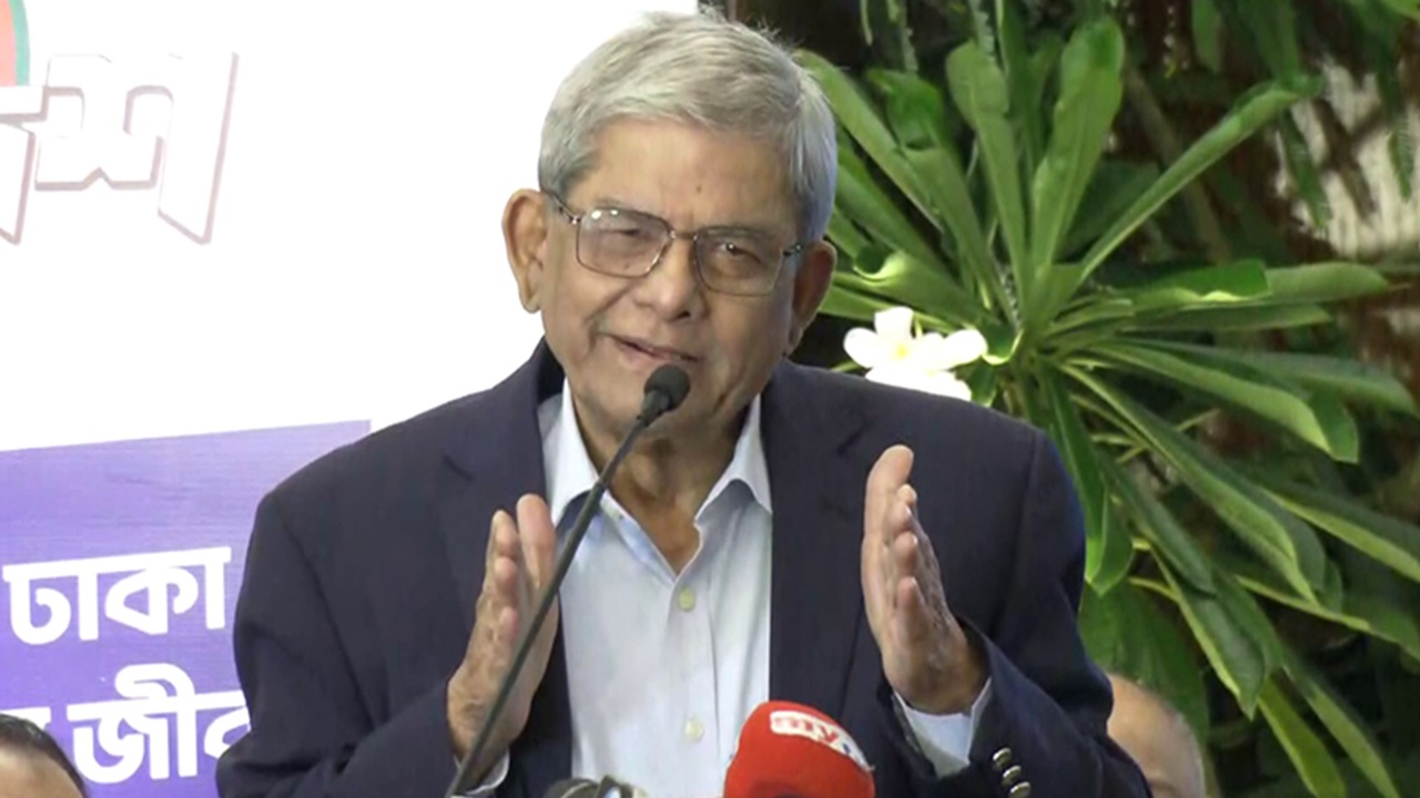 ঢাকাকে রাতারাতি বদলে ফেলা সম্ভব নয়: মির্জা ফখরুল