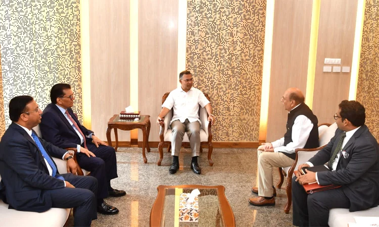 প্রধানমন্ত্রীর সঙ্গে ভারতীয় হাইকমিশনারের সৌজন্য সাক্ষাৎ